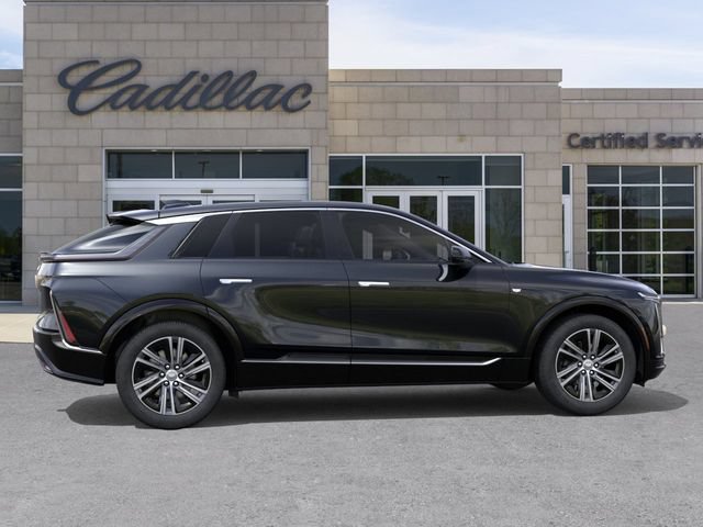 New 2026 Cadillac Lyriq Luxury w/ LPO, Floor Liner Package AWD/4WD image 5