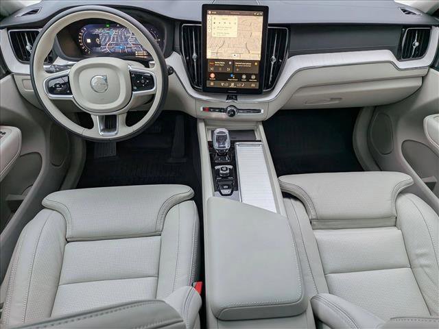 New 2026 Volvo XC60 T8 Ultra w/ Protection Package Premier image 16