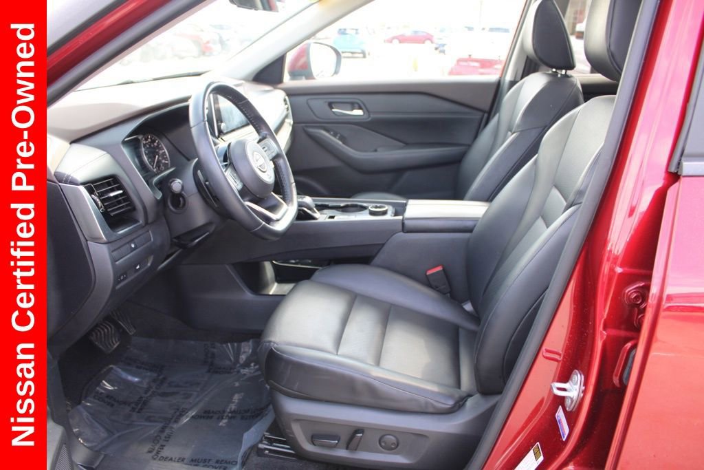Certified 2023 Nissan Rogue SV w/ SV Premium Package image 17