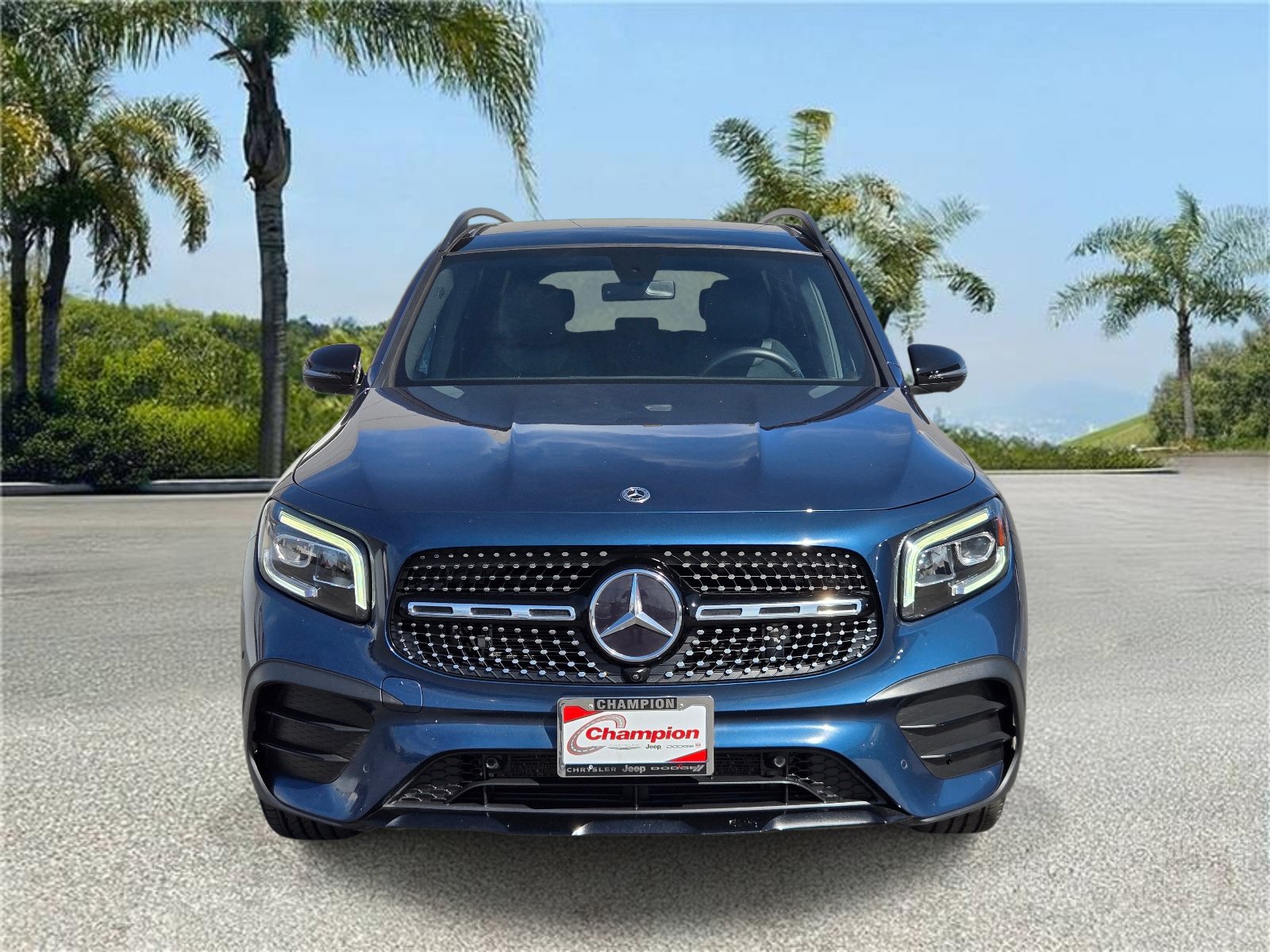 Used 2021 Mercedes-Benz GLB 250 image 3
