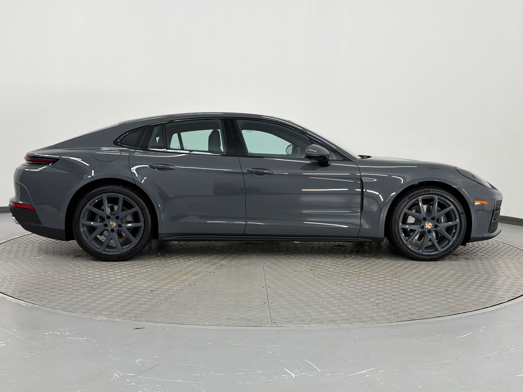 New 2026 Porsche Panamera 4 AWD/4WD image 8