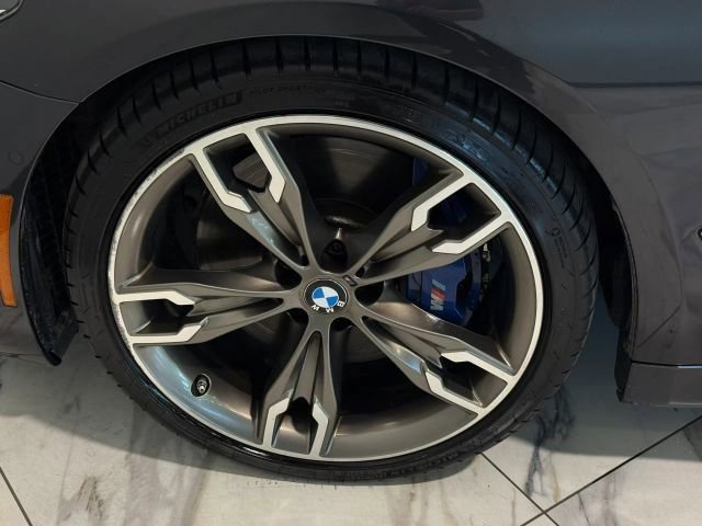 Used 2019 BMW M550i xDrive w/ Dynamic Handling Package image 31