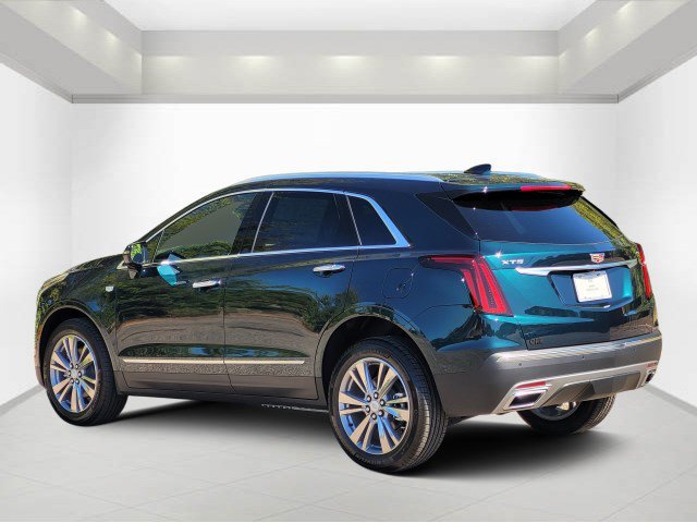 New 2026 Cadillac XT5 Premium Luxury w/ Driver Assist Package FWD image 3