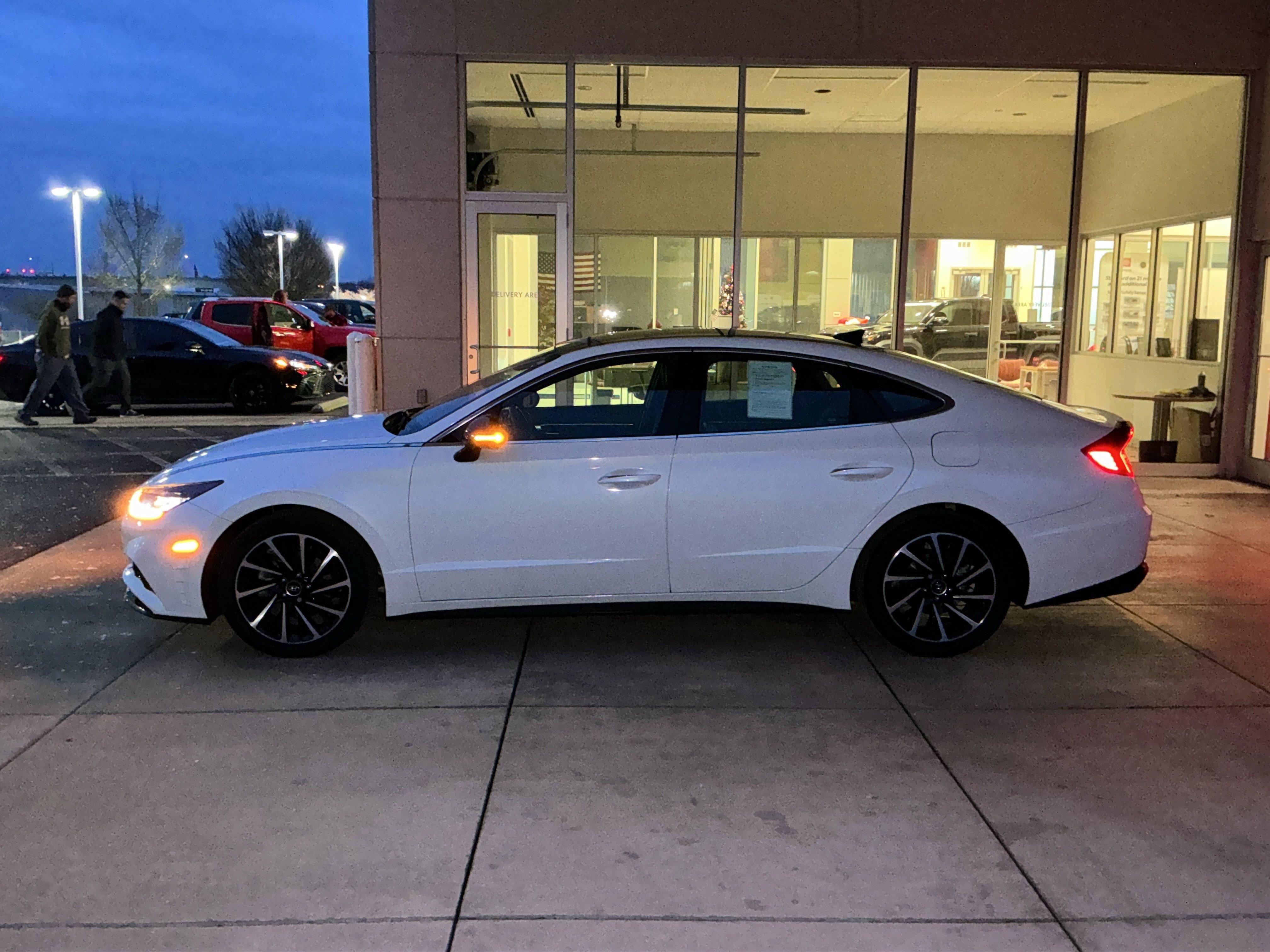 Used 2020 Hyundai Sonata SEL Plus w/ Tech Package image 19