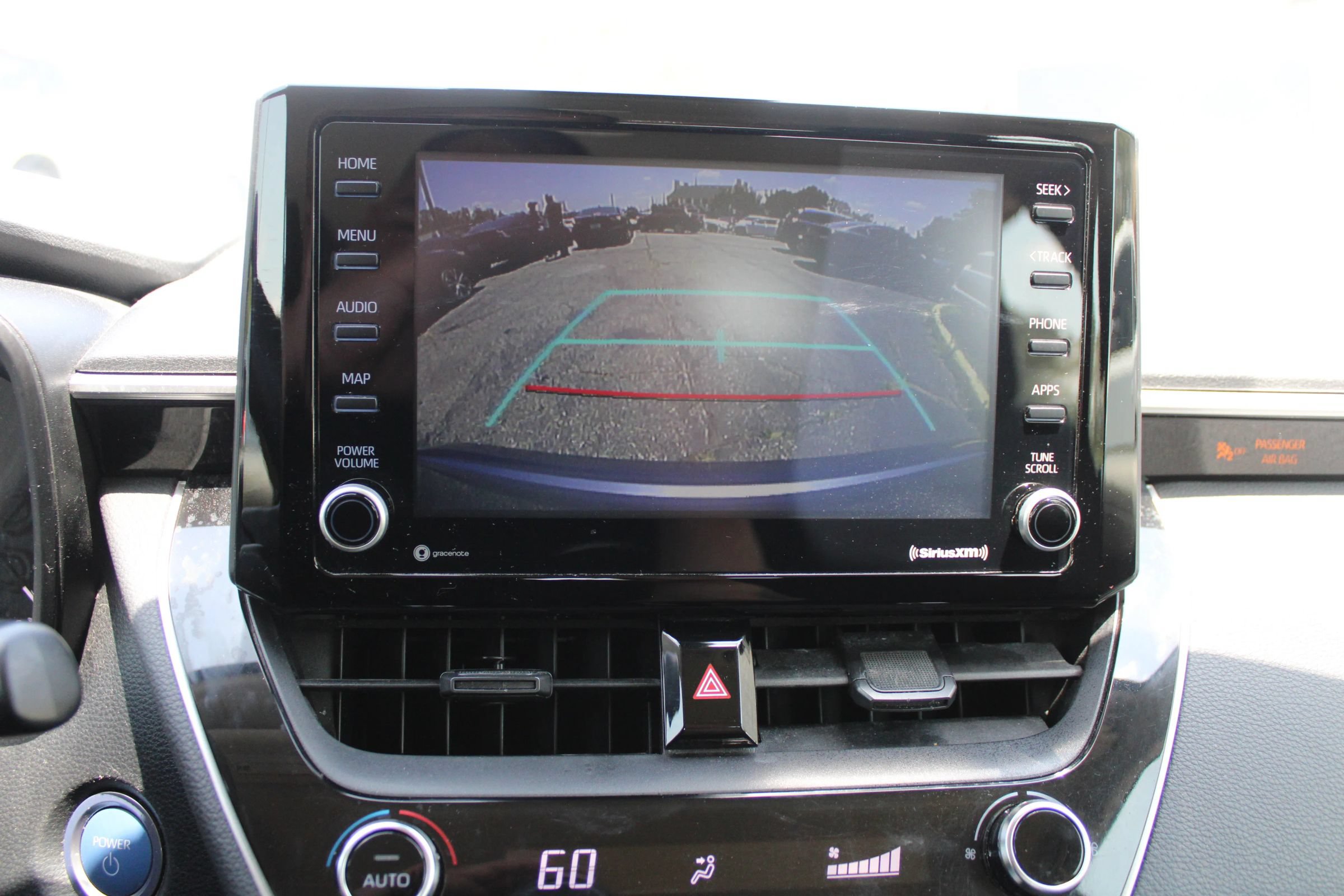 Used 2022 Toyota Corolla LE FWD image 16