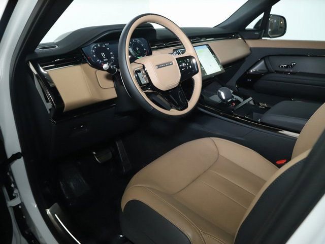 Certified 2025 Land Rover Range Rover Sport Dynamic SE image 16