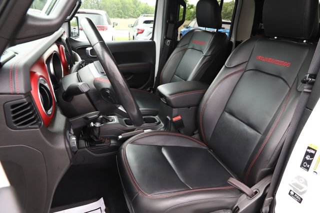Used 2022 Jeep Gladiator Rubicon w/ LED Lighting Group AWD/4WD image 13