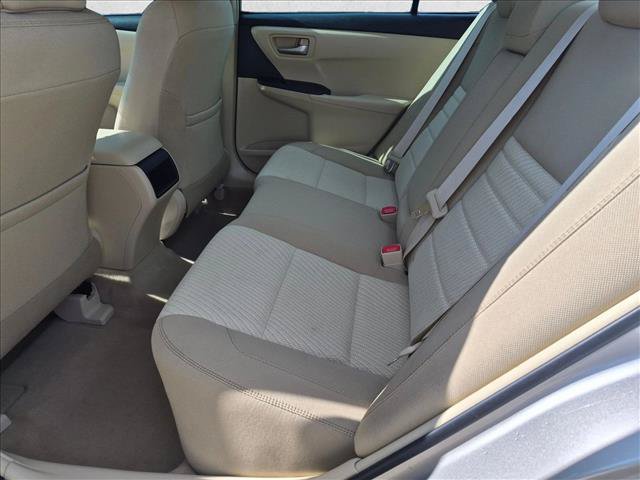 Used 2017 Toyota Camry LE FWD image 15