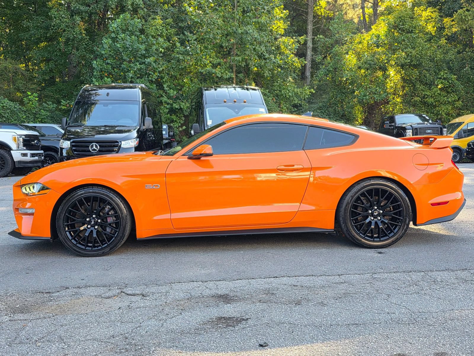 Used 2021 Ford Mustang GT Premium w/ GT Performance Package RWD image 4