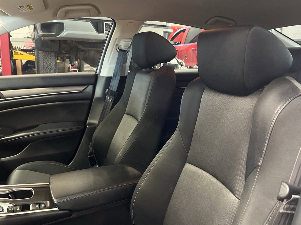 Used 2021 Honda Accord LX image 15