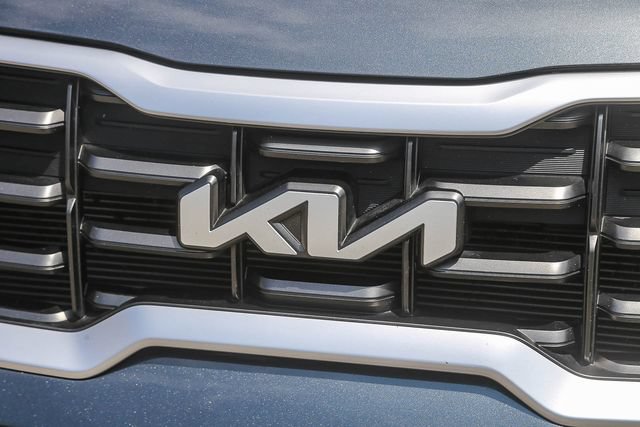Certified 2024 Kia Telluride S AWD/4WD image 7