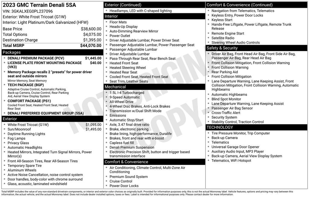 Used 2023 GMC Terrain Denali w/ Denali Premium Package image 9