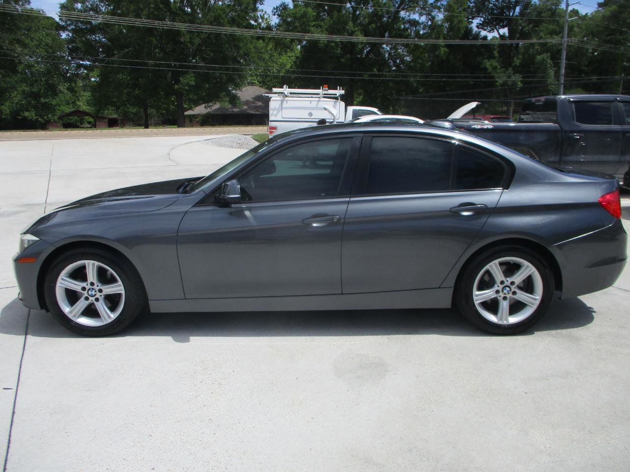 Used 2014 BMW 328i Sedan RWD image 1