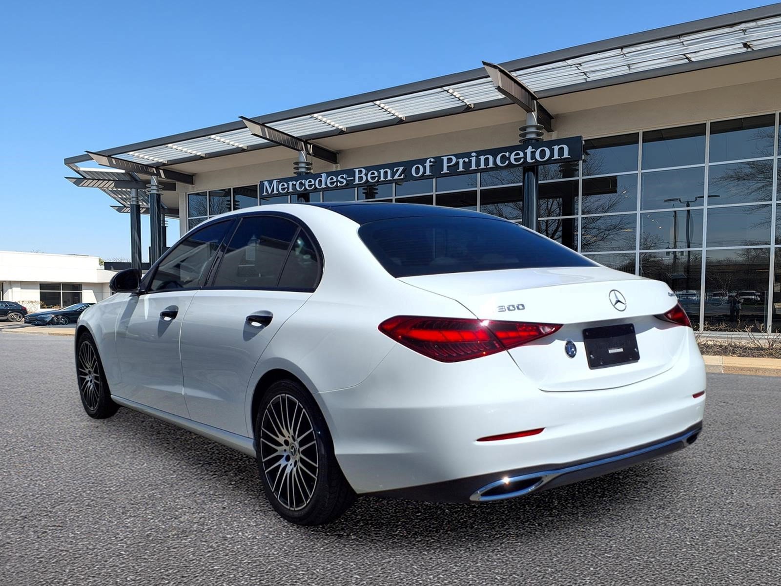 Certified 2023 Mercedes-Benz C 300 4MATIC Sedan image 5