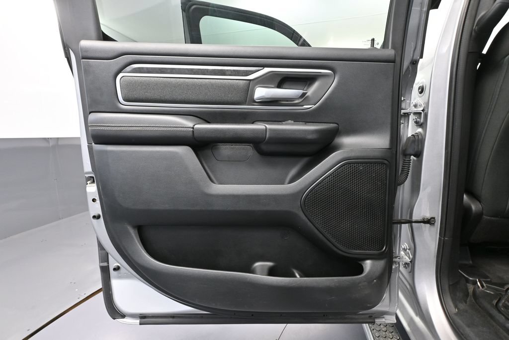Used 2021 RAM 1500 Big Horn AWD/4WD image 40