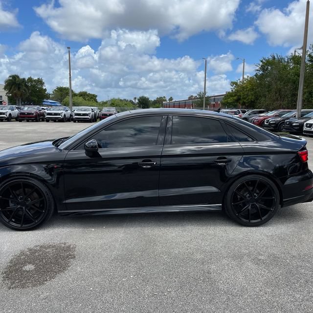 Used 2018 Audi A3 2.0T Premium Plus w/ Premium Plus Package FWD image 9