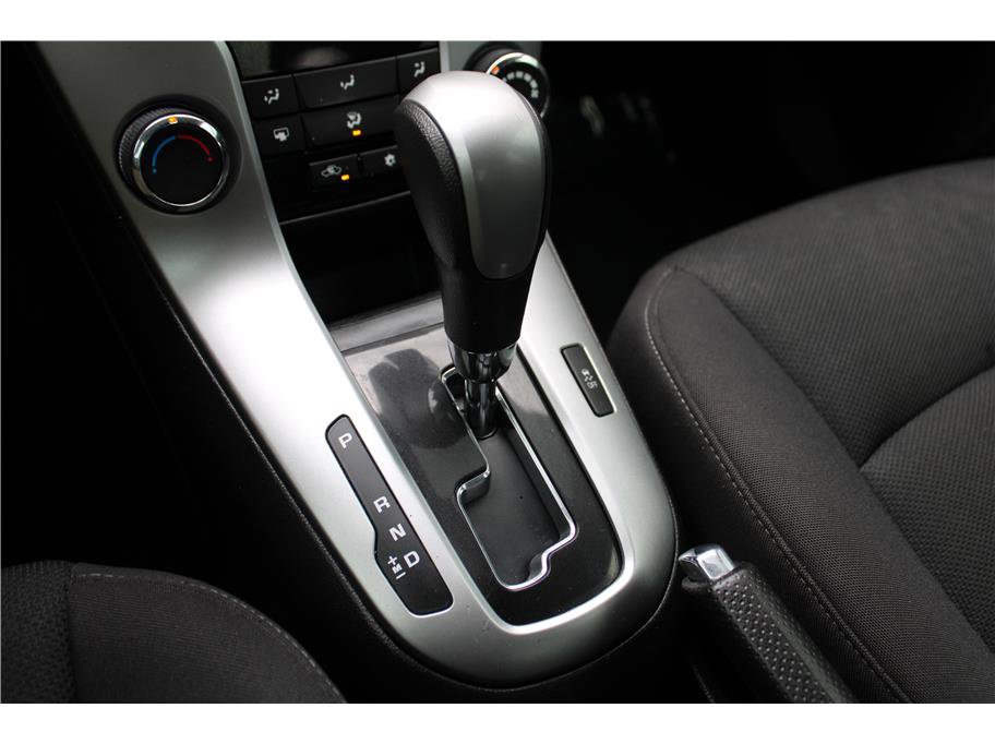 Used 2016 Chevrolet Cruze LT w/ RS Package image 27