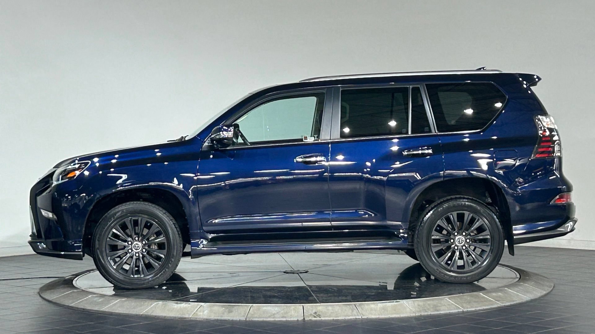 Used 2023 Lexus GX 460 Premium AWD/4WD image 6