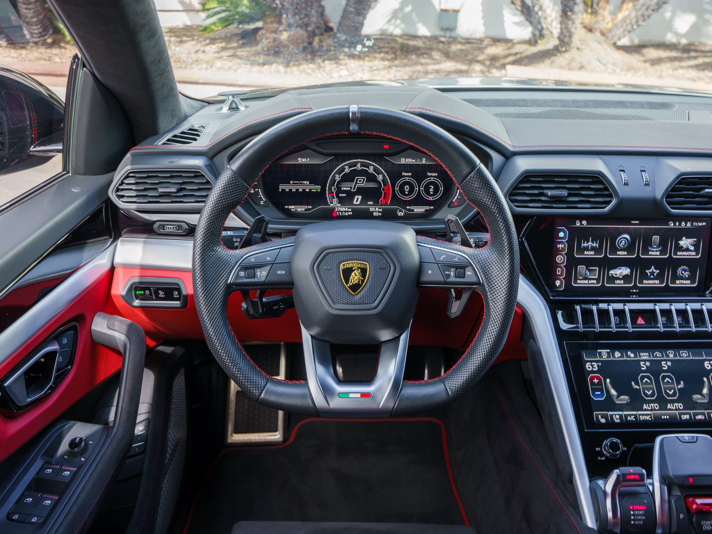 Used 2023 Lamborghini Urus S AWD/4WD image 18