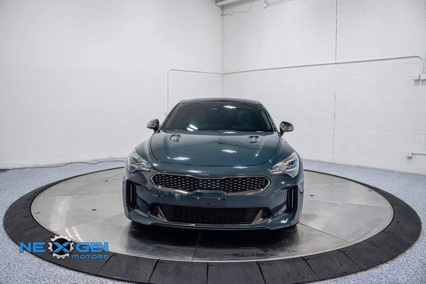 Used 2023 Kia Stinger GT-Line w/ Sun & Sound Package image 2
