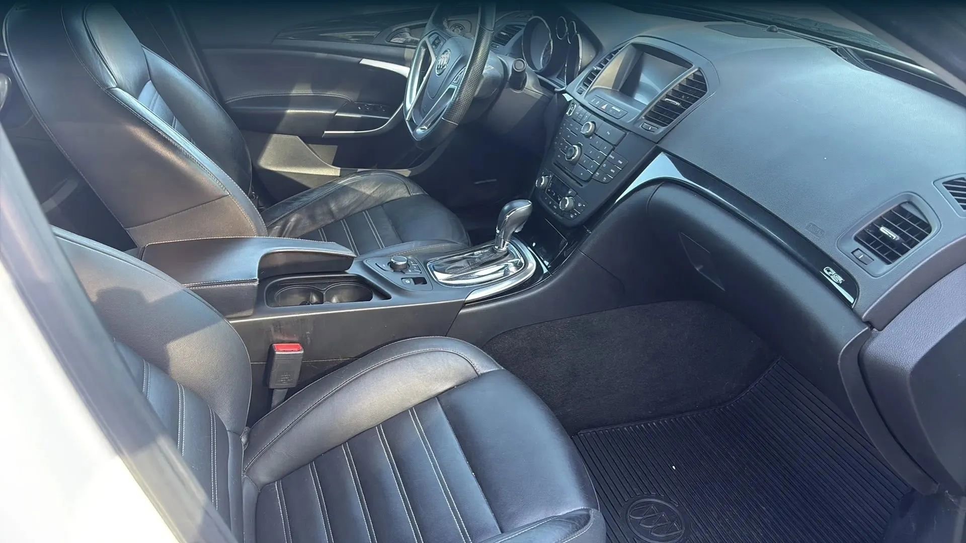 Used 2012 Buick Regal GS FWD image 13