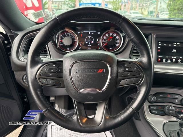 Used 2023 Dodge Challenger SXT w/ Cold Weather Group image 25