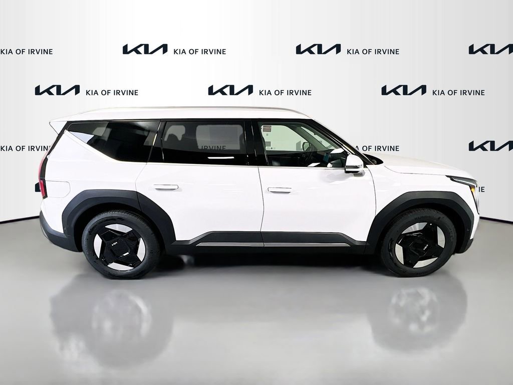 New 2026 Kia EV9 Wind AWD/4WD image 8