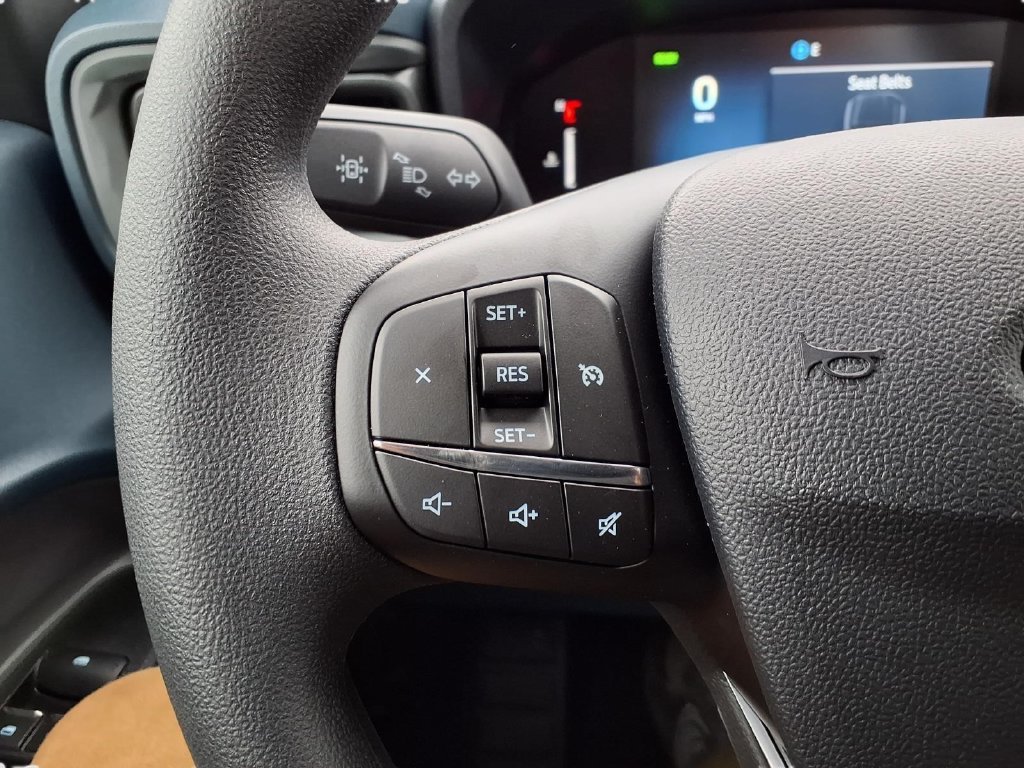 New 2026 Ford Maverick XL FWD image 18