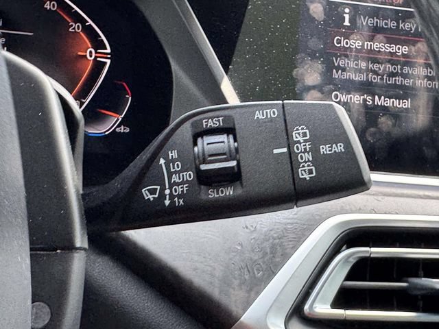 Used 2022 BMW X5 xDrive40i AWD/4WD image 27