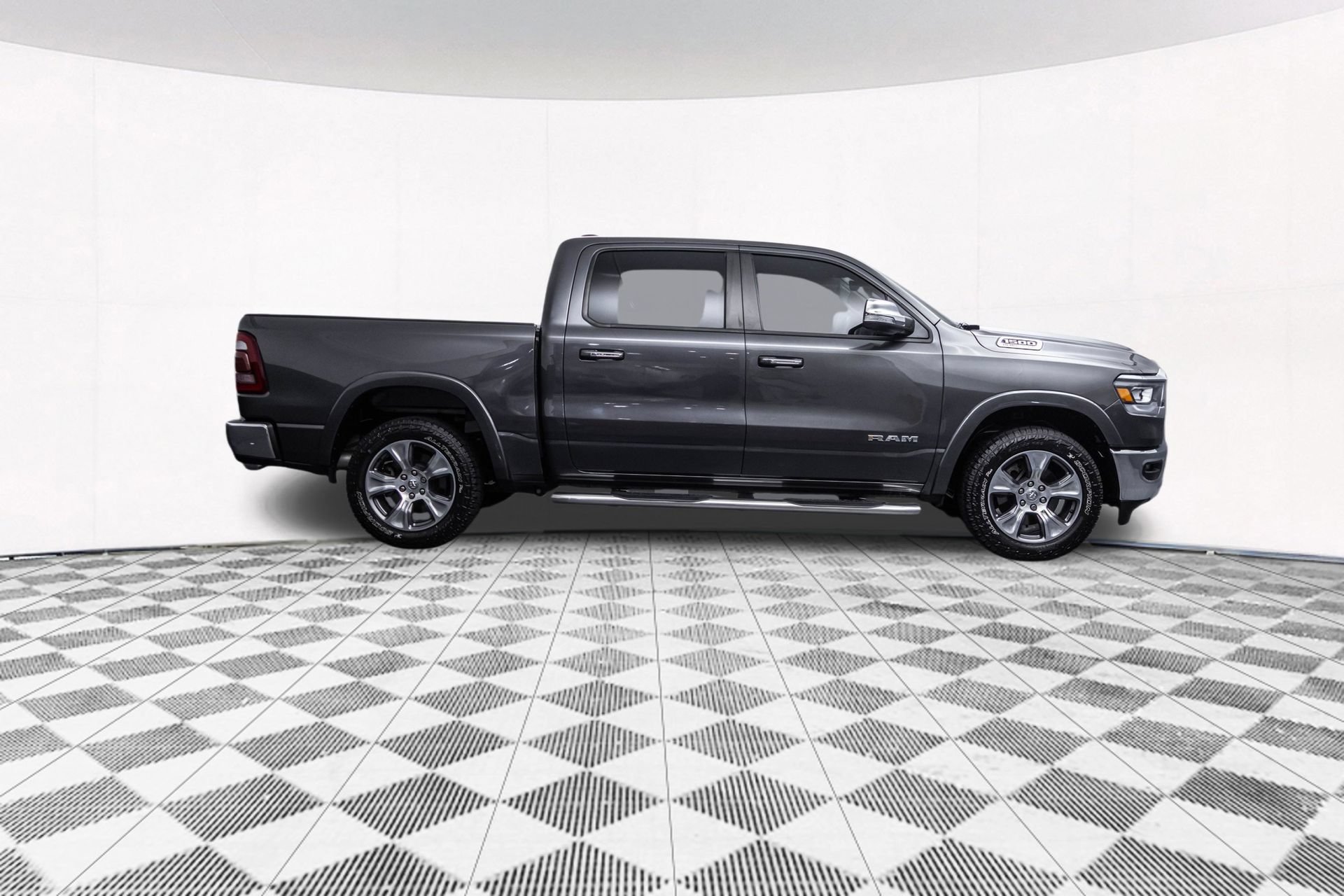 Used 2022 RAM 1500 Laramie RWD image 13