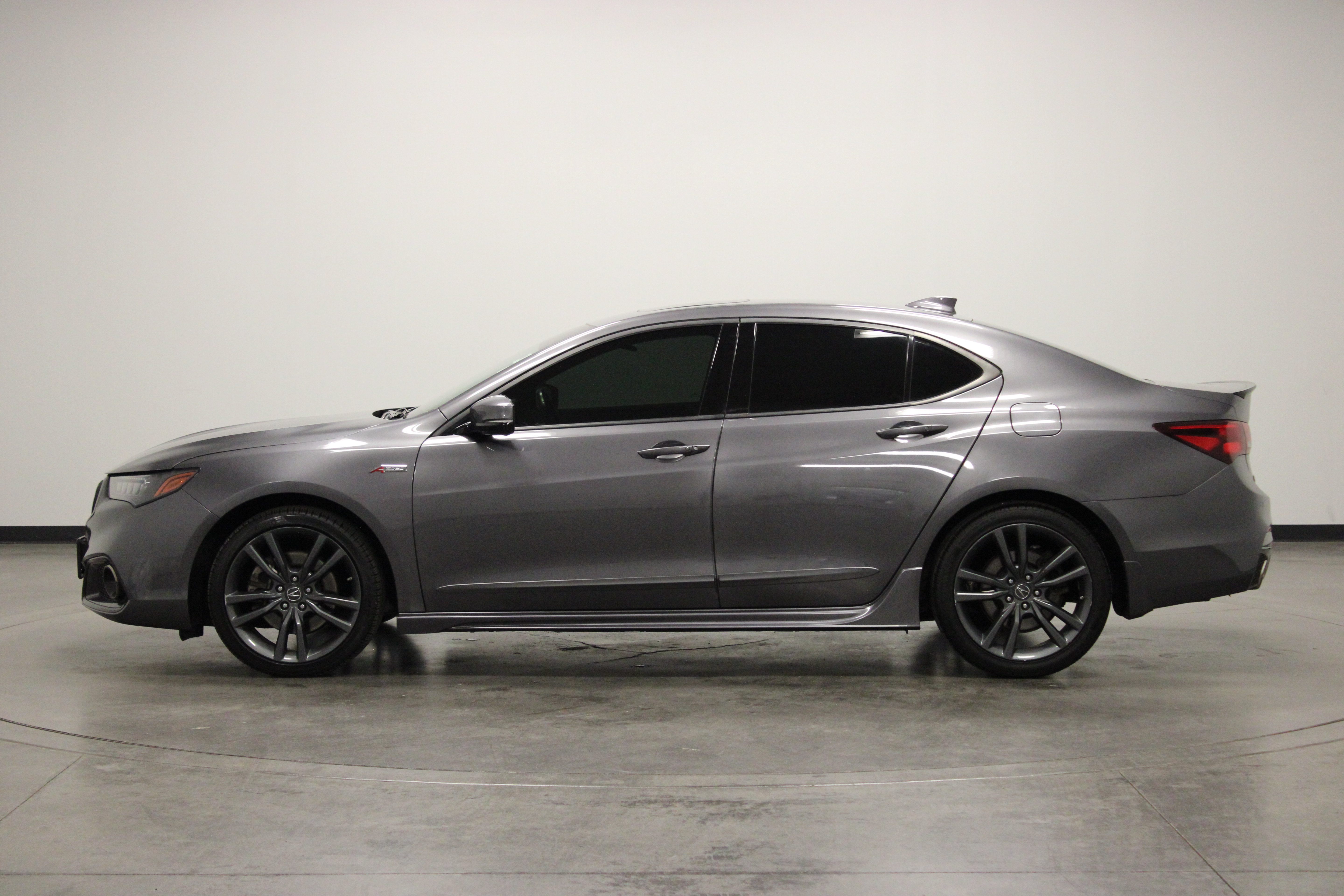 Used 2019 Acura TLX w/ Technology & A-SPEC Package FWD image 5