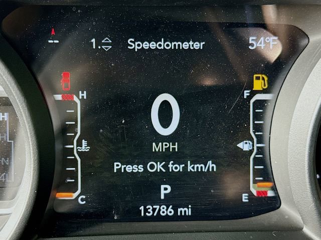 Used 2024 Jeep Gladiator Sport image 12