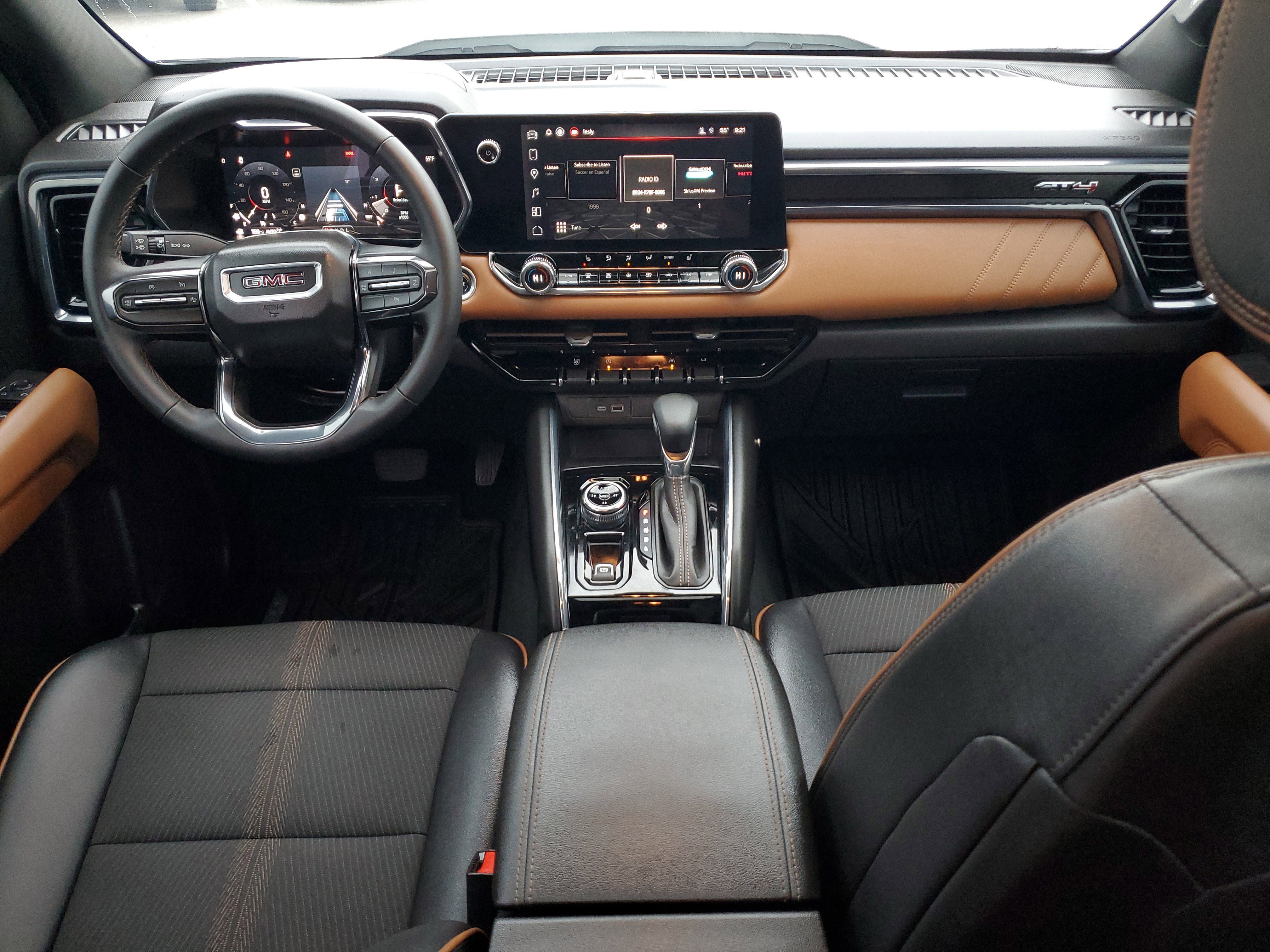 Used 2024 GMC Canyon AT4 image 14