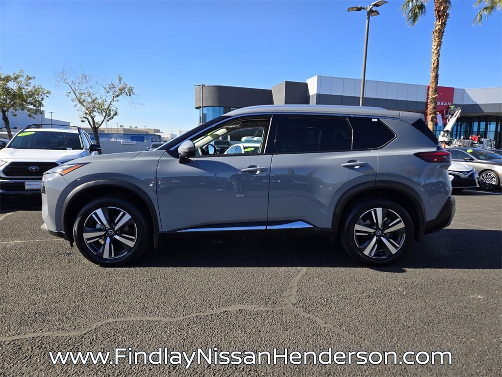 Used 2021 Nissan Rogue SL w/ Premium Package image 3