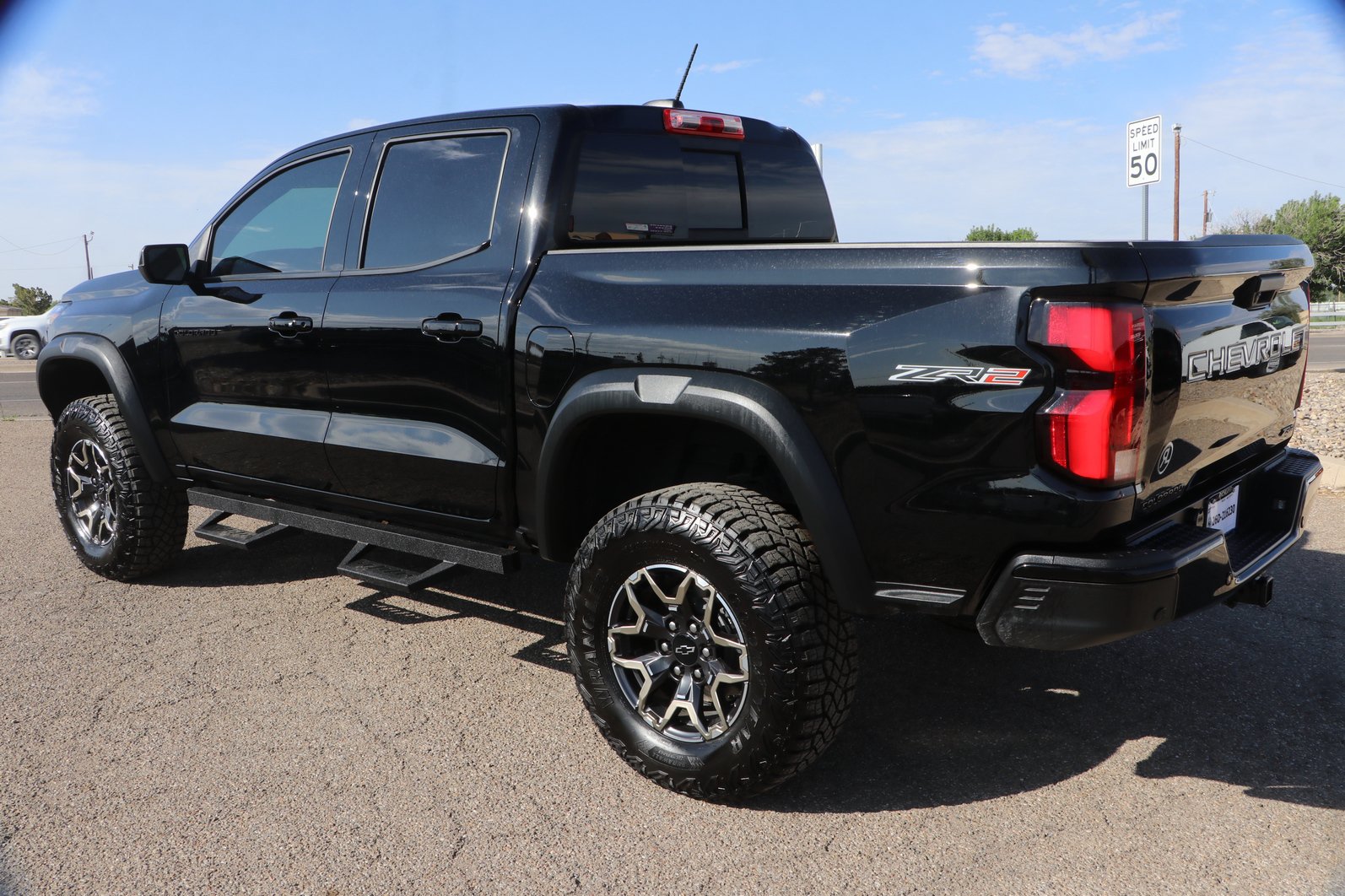 Used 2026 Chevrolet Colorado ZR2 AWD/4WD image 5
