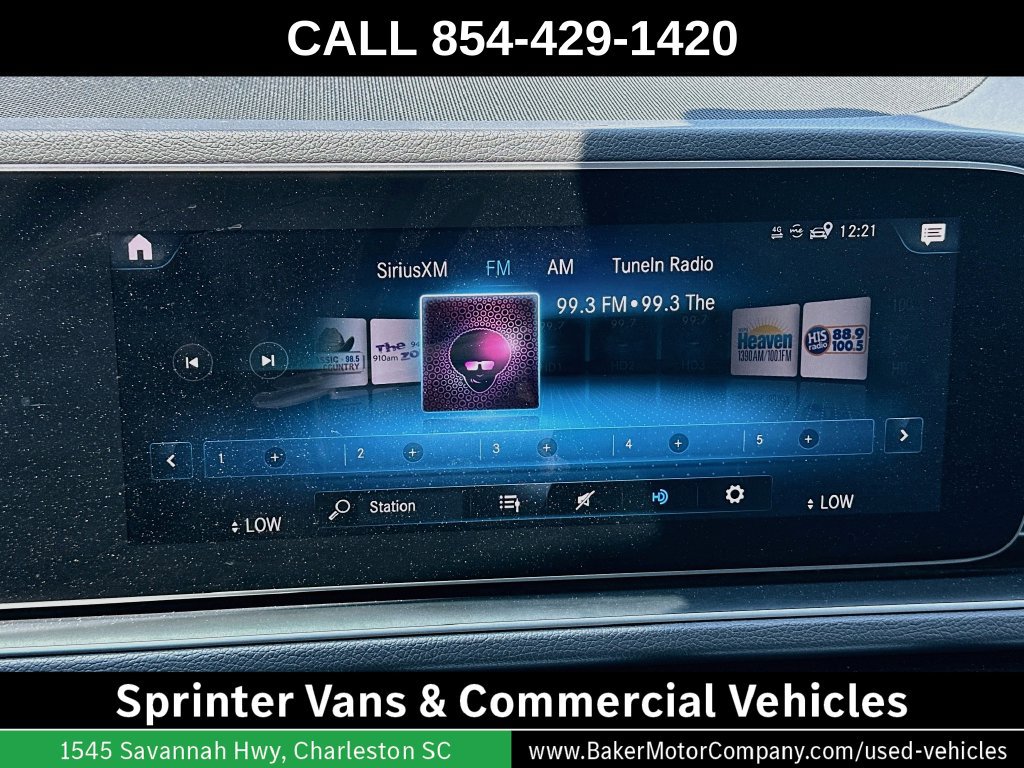 Used 2020 Mercedes-Benz GLE 350 w/ Premium Package image 16