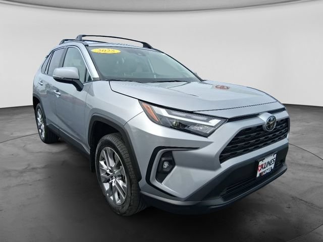 Used 2025 Toyota RAV4 XLE Premium w/ Weather Package AWD/4WD image 2