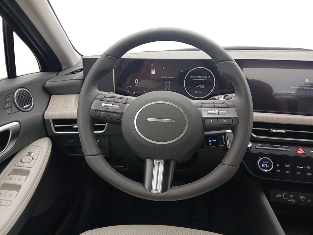 New 2025 Hyundai Sonata Limited FWD image 12