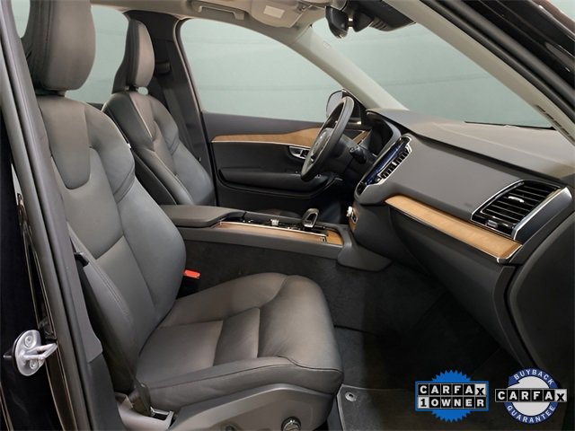 Used 2025 Volvo XC90 B6 Plus image 70