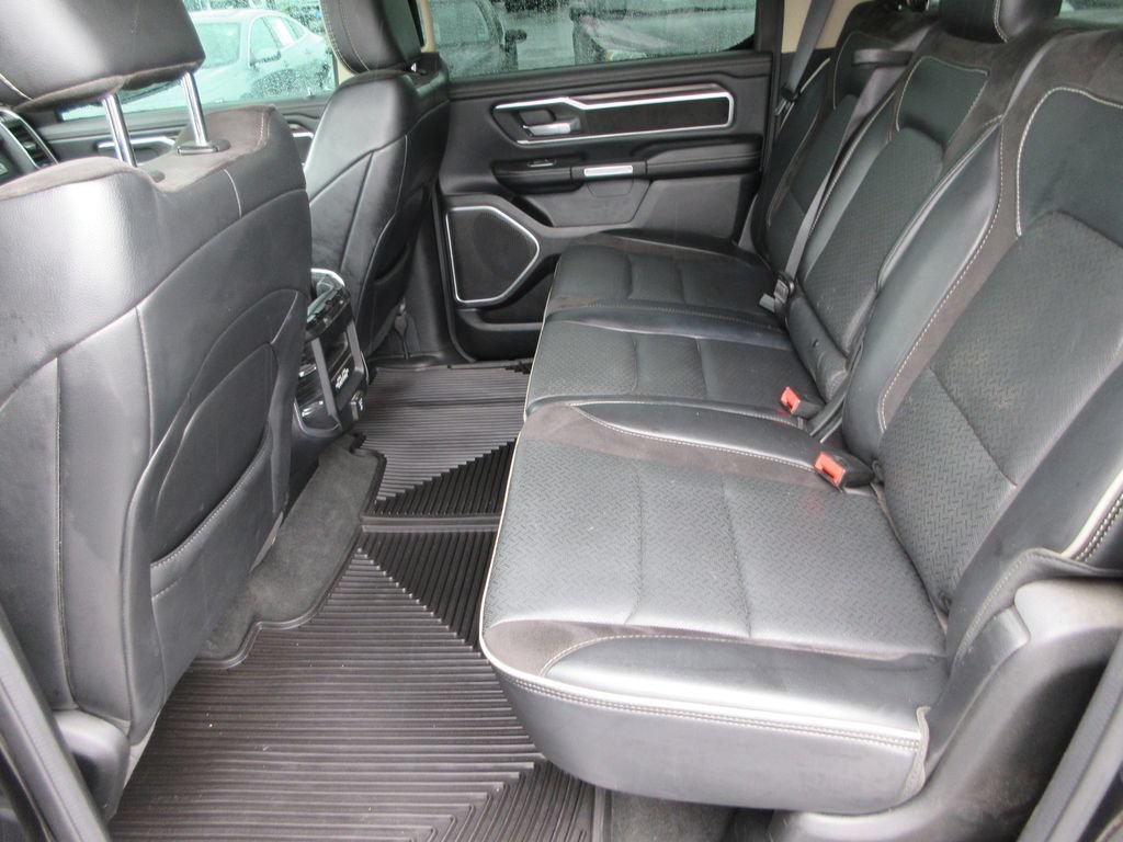 Used 2021 RAM 1500 Laramie AWD/4WD image 17
