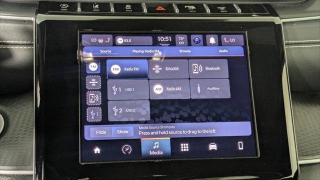 Used 2024 Jeep Grand Cherokee Altitude RWD image 30