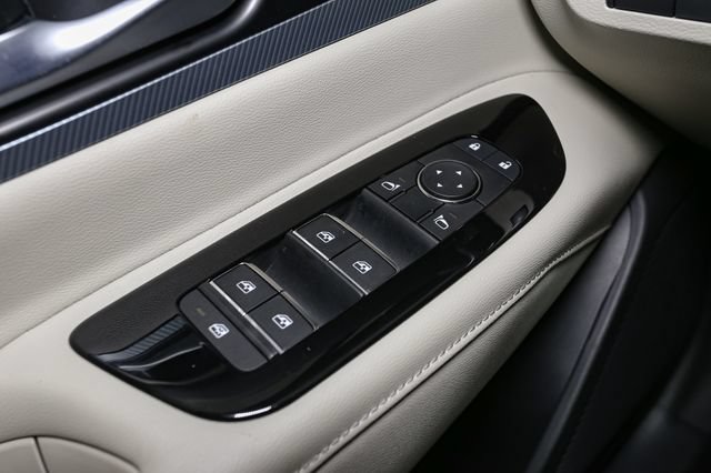 Used 2025 Nissan Murano SL w/ Cargo Package AWD/4WD image 36