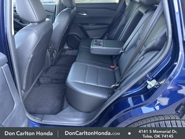 Used 2025 Nissan Rogue SV w/ SV Premium Package AWD/4WD image 28