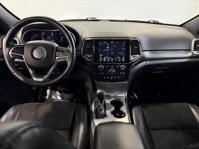 Certified 2022 Jeep Grand Cherokee Laredo X image 24