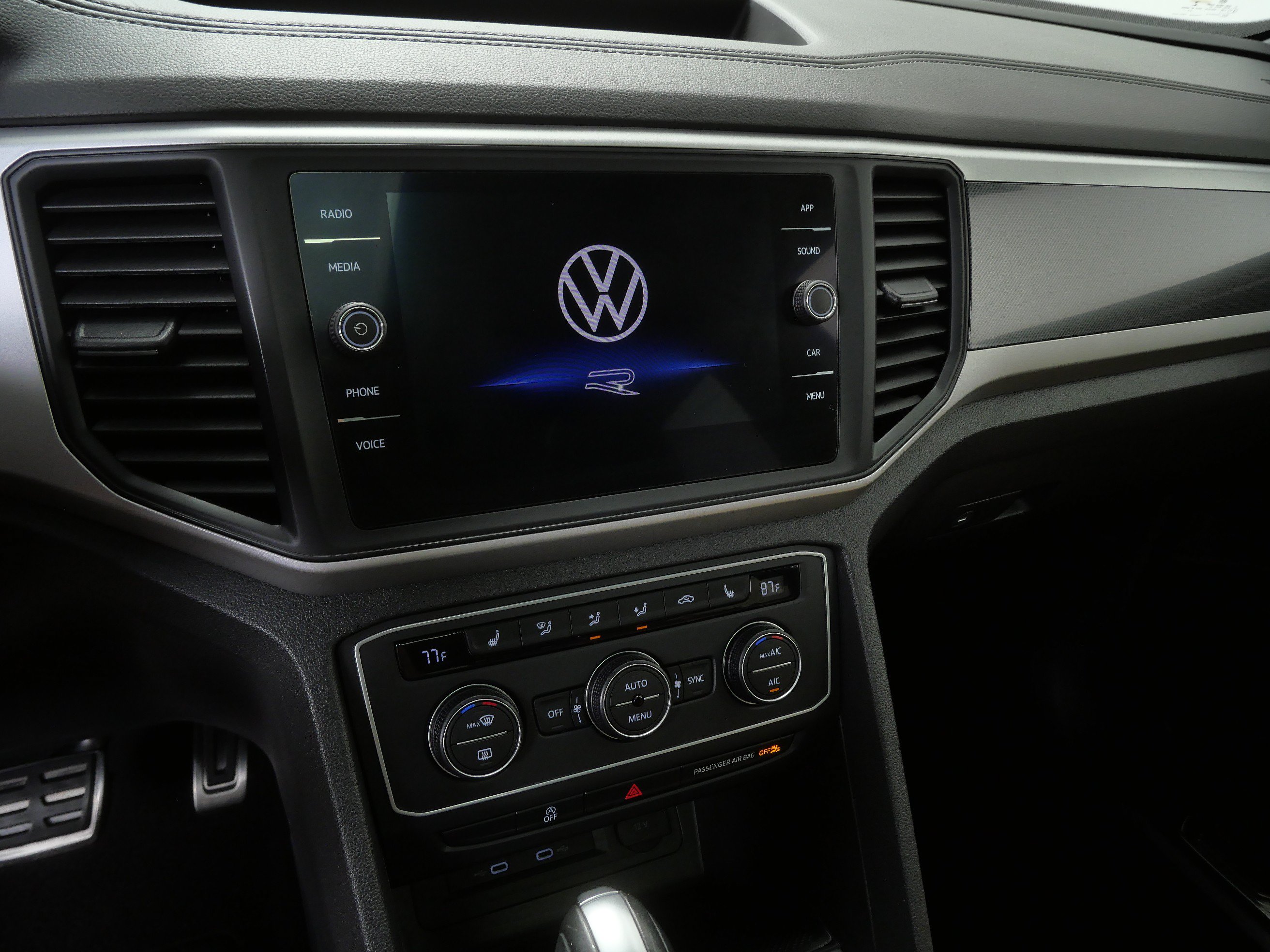 Used 2021 Volkswagen Atlas Cross Sport SE w/ Panoramic Sunroof Package AWD/4WD image 19