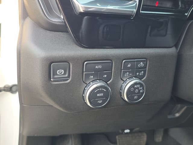 Used 2025 GMC Sierra 1500 SLT AWD/4WD image 12