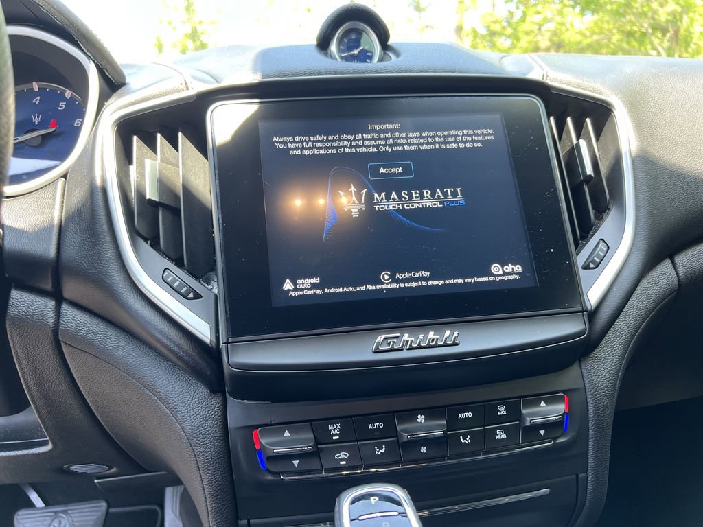 Used 2020 Maserati Ghibli S RWD image 24