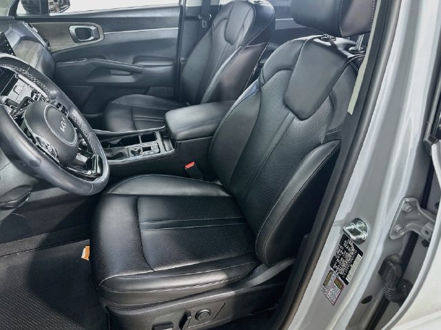 Used 2023 Kia Sorento X-Line EX AWD/4WD image 16