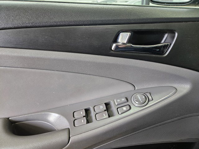 Used 2013 Hyundai Sonata GLS w/ Popular Equipment Pkg FWD image 28