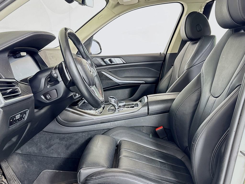 Used 2022 BMW X7 xDrive40i w/ Executive Package image 12